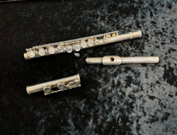 Armstrong Eb Flute – Soprano Treble Flute, Serial #19546